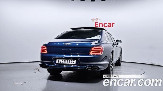 Bentley Flying Spur из Кореи Encar