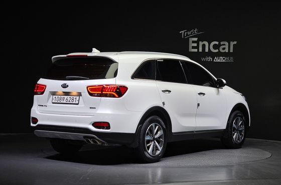 Kia Sorento Diesel 2.0 2WD Prestige — пробег 128 416 км — фото 2 из 5