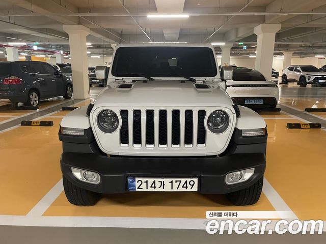 Jeep Wrangler 2.0 Overland 4Door 4xe — пробег 20 300 км — фото 1 из 5