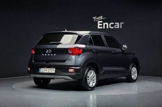 Hyundai Venue 1.6 Modern — пробег 62 937 км — фото 2 из 5