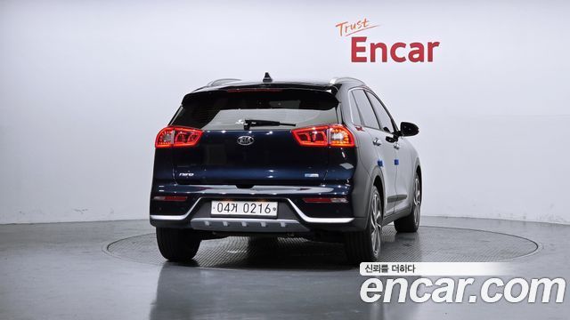 Kia Niro Noblesse — пробег 125 473 км — фото 4 из 5
