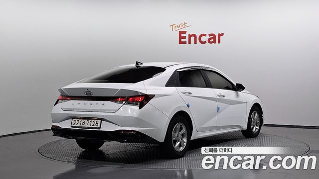 Hyundai AVANTE из Кореи Encar
