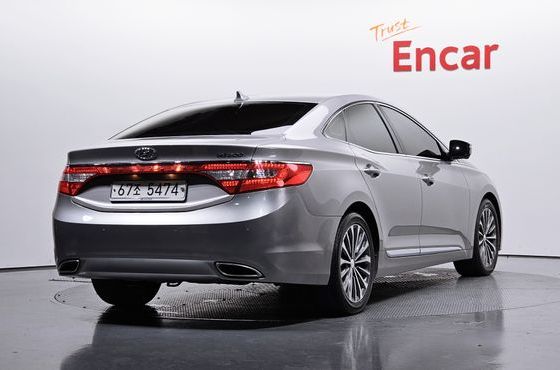 Hyundai Grandeur HG300 Exclusive — пробег 121 822 км — фото 2 из 5