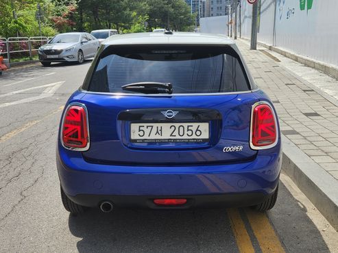 Mini Cooper 5Door Standard 3rd — пробег 58 701 км — фото 4 из 5