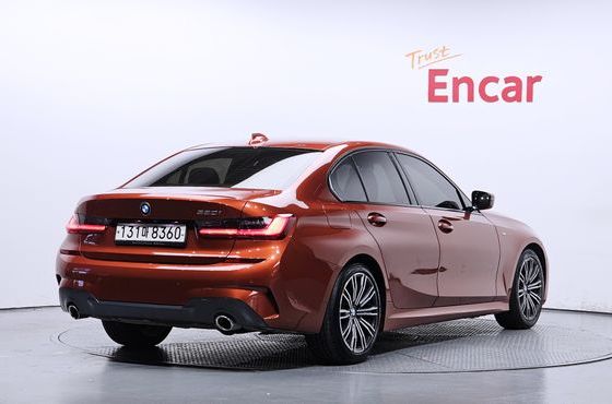 BMW 3-Series 320i M Sport — пробег 57 791 км — фото 2 из 5
