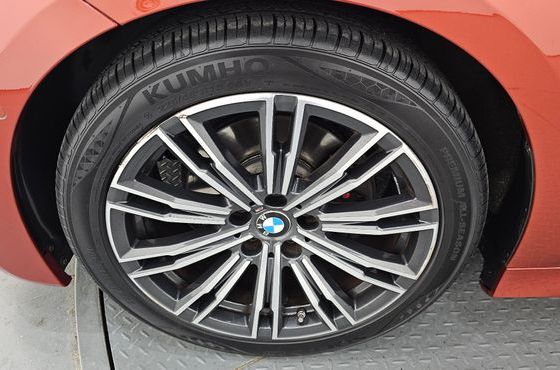 BMW 3-Series 320i M Sport — пробег 57 791 км — фото 5 из 5