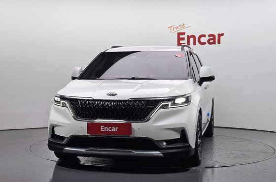 Kia Carnival 11-Seater Signature — пробег 82 876 км — фото 3 из 5