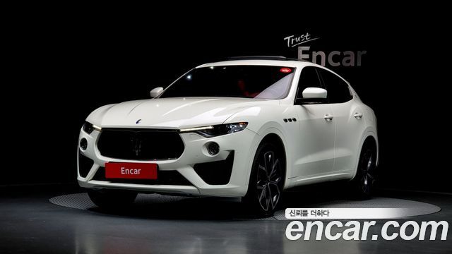 Maserati Levante 3.8 GTS AWD — пробег 94 161 км — фото 1 из 5