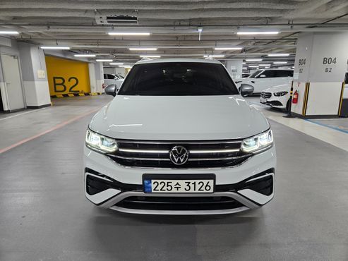 Volkswagen Tiguan 2.0 TSI Prestige — пробег 66 653 км — фото 3 из 5