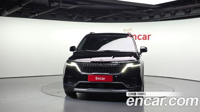 Kia Carnival 9-Seater Signature — пробег 47 471 км — фото 3 из 5