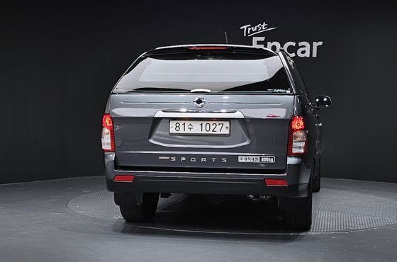 Ssangyong KORANDO 2.2 CX7 4WD Vision — пробег 121 266 км — фото 4 из 5