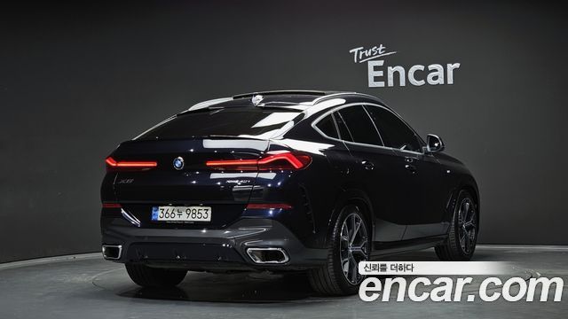 BMW X6 xDrive40i M Sport — пробег 47 496 км — фото 2 из 5