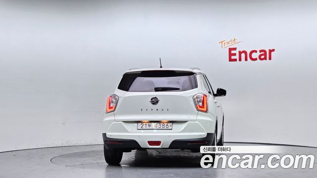 Ssangyong TIBOLI из Кореи Encar