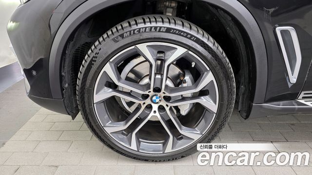 BMW X5 xDrive 40i xLine — пробег 40 354 км — фото 5 из 5