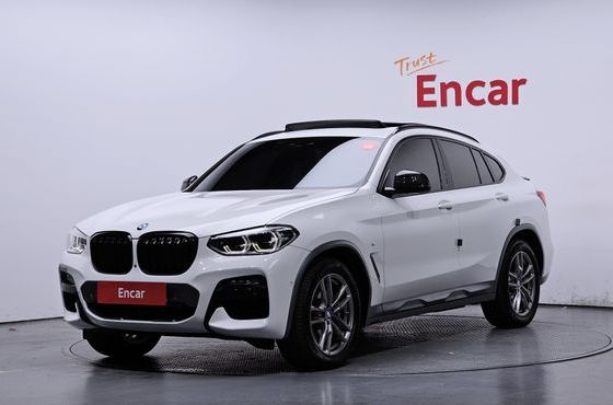 BMW X4 xDrive20i M Sports X Onlile Exclusive Edition — пробег 55 402 км — фото 1 из 5