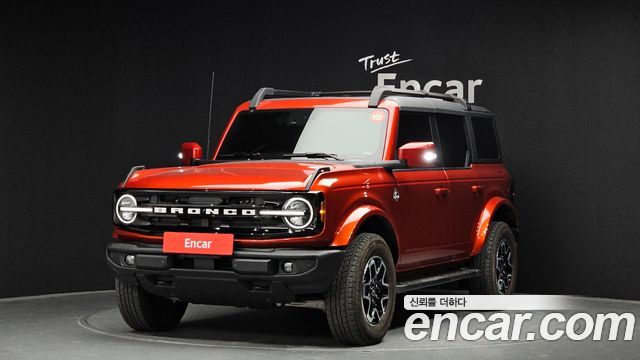 Ford Bronco 2.7 Outer Banks — пробег 20 803 км — фото 1 из 5