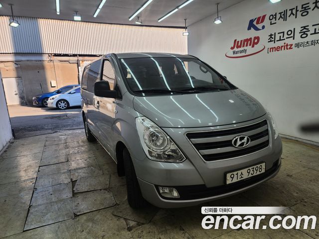 Hyundai Starex 5-Seater VAN CVX Deluxe — пробег 251 000 км — фото 3 из 5