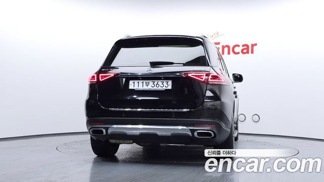 Mercedes-Benz GLE-Class GLE300d 4MATIC — пробег 37 700 км — фото 4 из 5