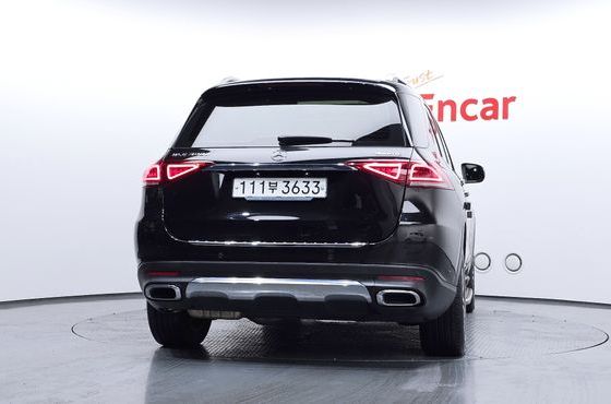 Mercedes-Benz GLE-Class GLE300d 4MATIC — пробег 37 700 км — фото 4 из 5