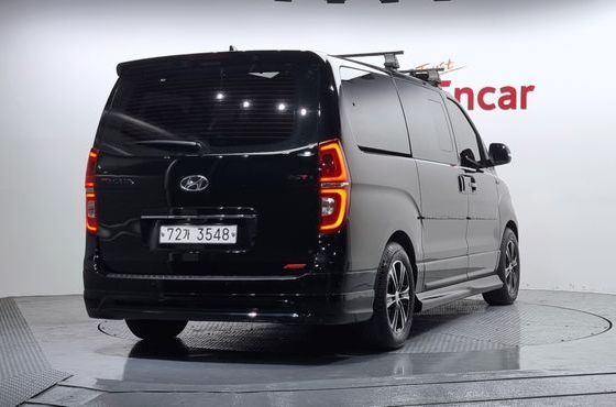 Hyundai Starex 12-Seater Wagon Modern — пробег 95 993 км — фото 2 из 5