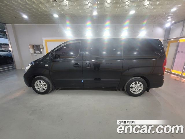 Hyundai Starex 5-Seater VAN CVX Luxury — пробег 282 803 км — фото 1 из 5
