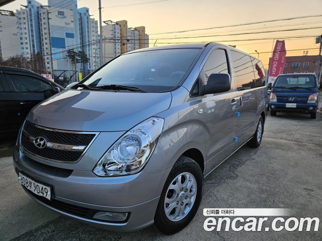 Hyundai Starex 5-Seater VAN CVX Luxury — пробег 186 000 км — фото 3 из 5