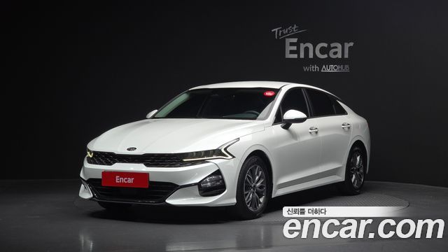 Kia K5 2.0 Trendy — пробег 106 749 км — фото 1 из 5
