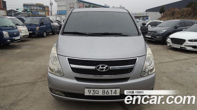 Hyundai Starex 5-Seater VAN CVX Luxury — пробег 213 870 км — фото 2 из 5