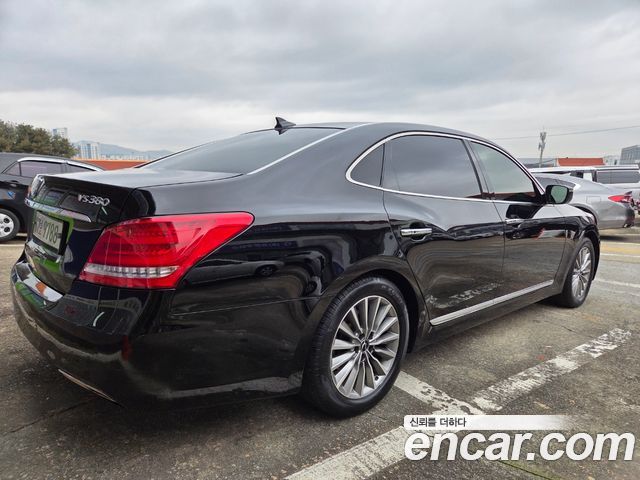 Hyundai Equus из Кореи Encar