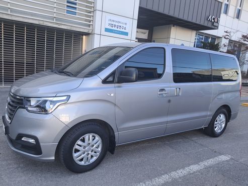 Hyundai Starex Van 3-Seater Smart — пробег 98 411 км — фото 1 из 5