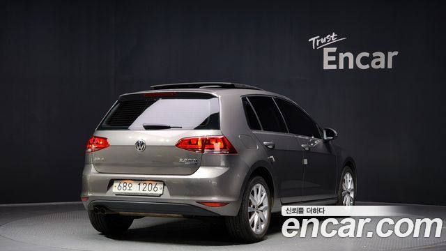 Volkswagen Golf из Кореи Encar