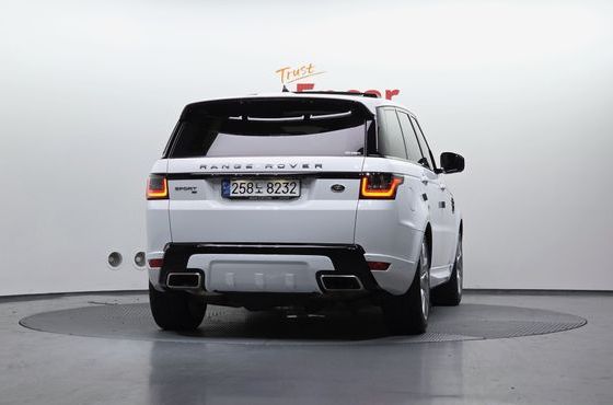 Land Rover Range Rover Sport P360 HSE Dynamic — пробег 78 250 км — фото 4 из 5