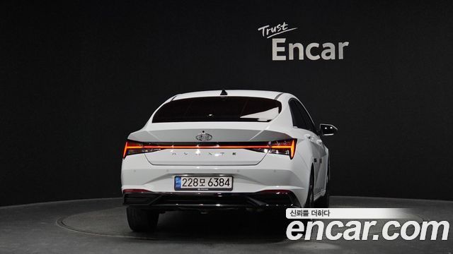 Hyundai AVANTE из Кореи Encar