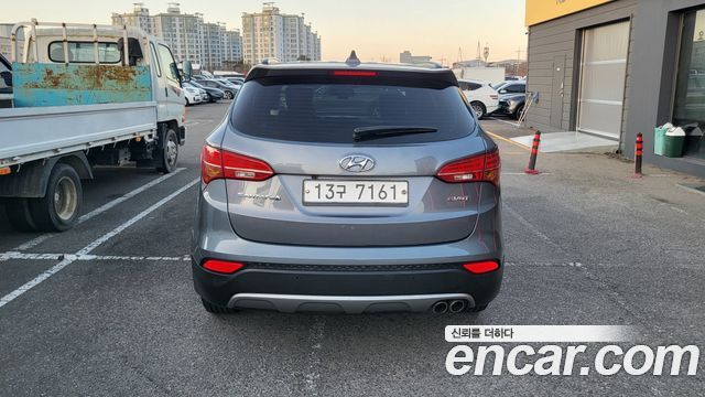 Hyundai Santafe Diesel(e-VGT) 2.0 2WD Premium — пробег 147 647 км — фото 5 из 5