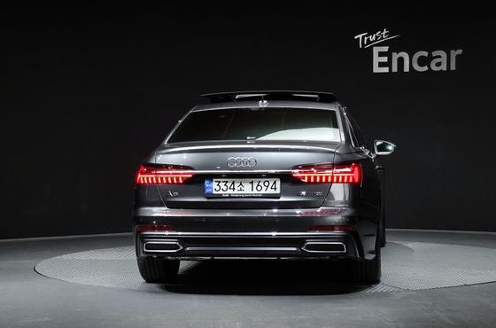 Audi A6 45 TFSI — пробег 15 075 км — фото 4 из 5