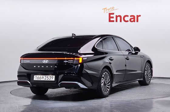 Hyundai Sonata Exclusive — пробег 24 964 км — фото 2 из 5