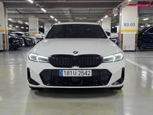 BMW 3-Series 320i M Sport — пробег 4 000 км — фото 2 из 5