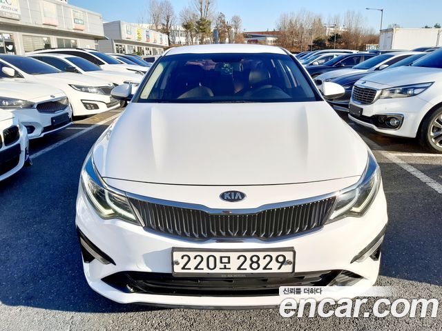 Kia K5 2.0 LPI Rental Car Luxury — пробег 128 000 км — фото 3 из 5