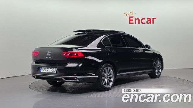 Volkswagen Passat 2.0 TDI Prestige — пробег 40 286 км — фото 2 из 5