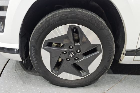 Hyundai Kona Long Range Premium — пробег 68 404 км — фото 5 из 5