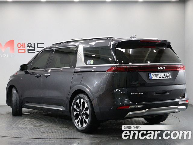 Kia Carnival из Кореи Encar
