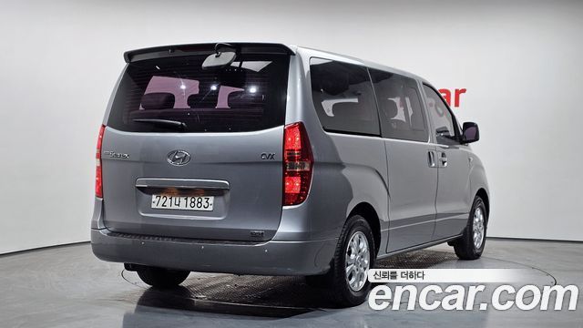 Hyundai Starex 11-Seater Wagon CVX Premium — пробег 106 222 км — фото 2 из 5