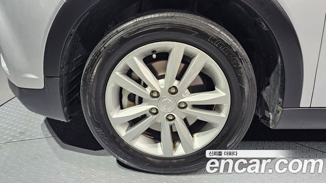 Ssangyong TIBOLI из Кореи Encar