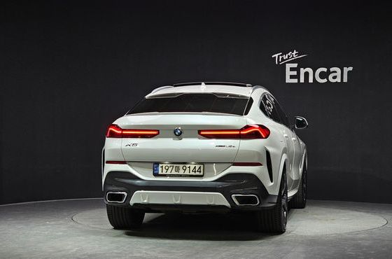BMW X6 xDrive30d M Sport — пробег 52 665 км — фото 4 из 5