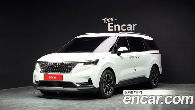 Kia Carnival Gasoline 7-Seater Signature — пробег 35 176 км — фото 1 из 5