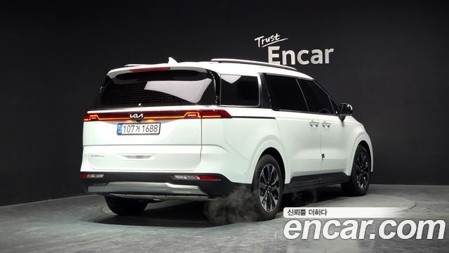 Kia Carnival Gasoline 7-Seater Signature — пробег 35 176 км — фото 2 из 5