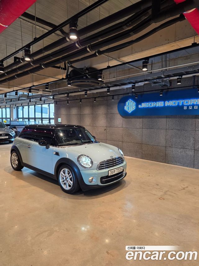 Mini Cooper Standard 2nd — пробег 160 000 км — фото 3 из 5