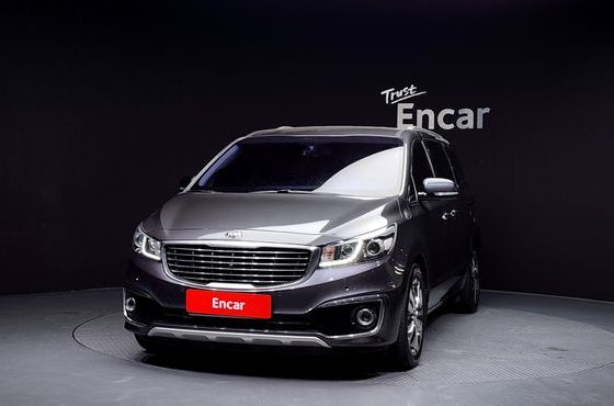 Kia Carnival 9-Seater Noblesse Special — пробег 170 759 км — фото 3 из 5
