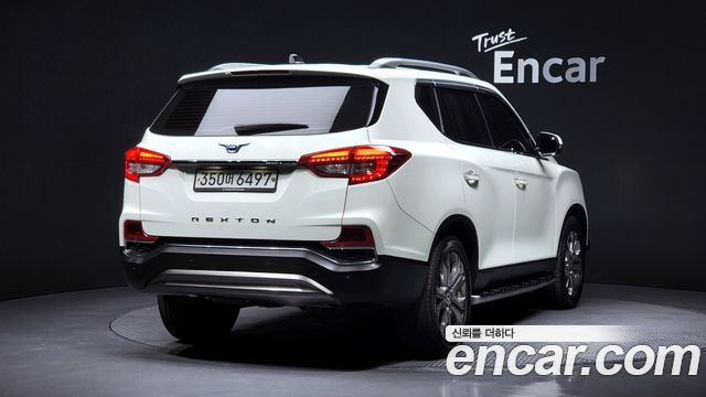 Ssangyong Rexton из Кореи Encar