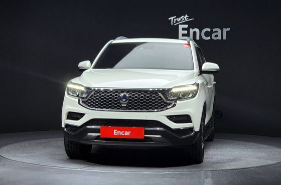Ssangyong Rexton Diesel 2.2 4WD White Edition — пробег 76 810 км — фото 3 из 5